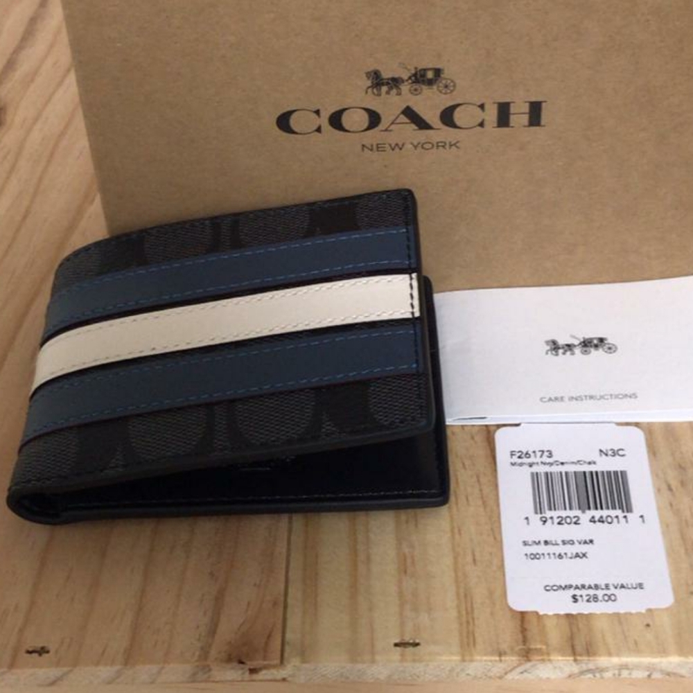⚜COACH Slim Billfold Wallet In Signature Ca… - Picture 4 of 4